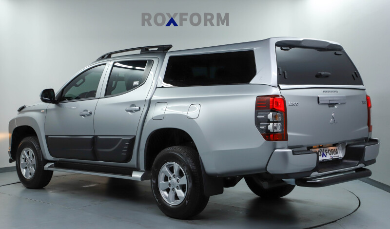 Mitsubishi L200 Sabit Camlı Kabin 2015-2022 Yeni Tasarım - Mitsubishi