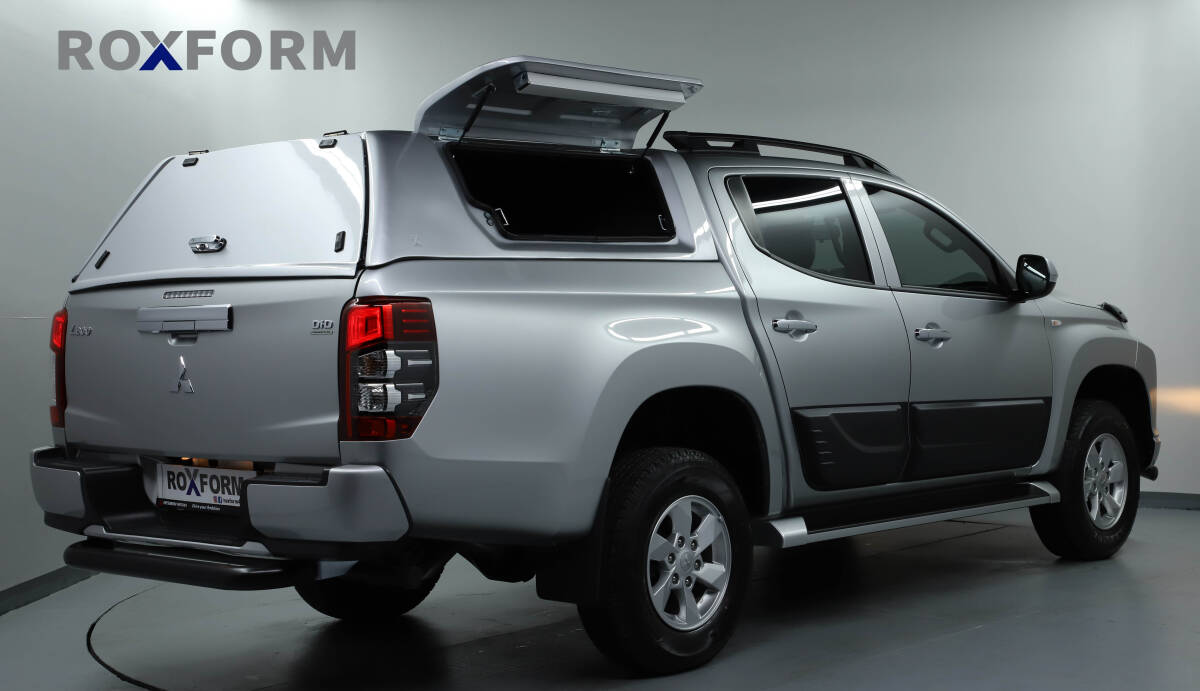 Mitsubishi L200 Yanlar Açılır Panelvan Kabin 2015-2022 - 3