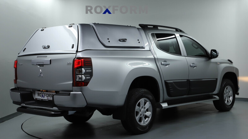 Mitsubishi L200 Yanlar Açılır Panelvan Kabin 2015-2022 - 6