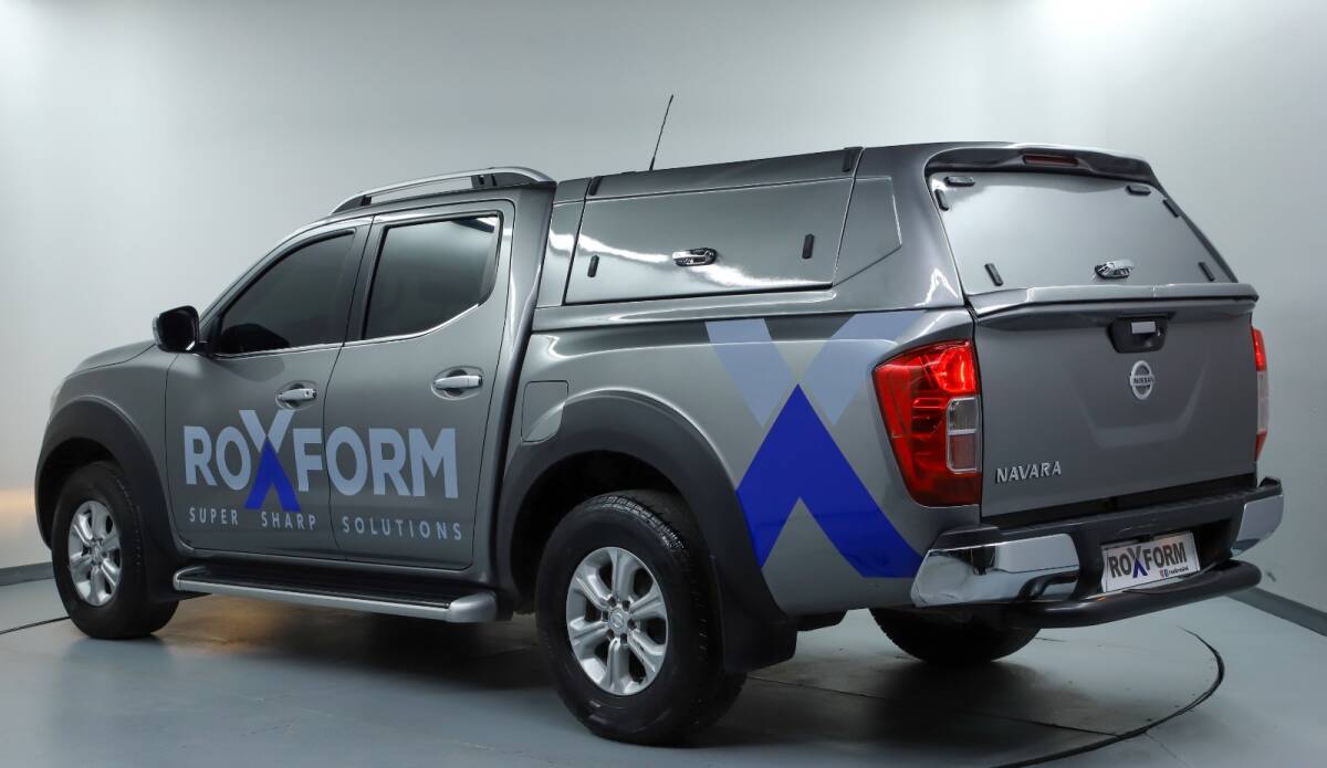 Nissan Navara Yanlar Açılır Panelvan Kabin 2015-2022 - 2