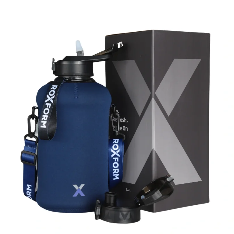 Roxform Suluk Matara 2200 ml, Premium PP Malzeme, Sağlıklı BPA & BPS İçermez, Kılıflı, Çift Kapaklı, Koku Yapmaz, Sızdırmaz ve Dayanıklı, Lacivert Kılıf, Siyah - Roxform